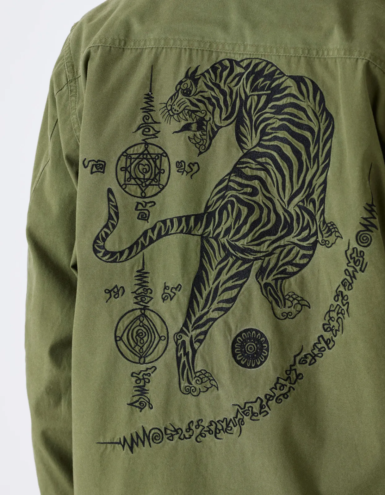 Men Maharishi 4279 Sak Yant Embroidered Jungle Overshirt