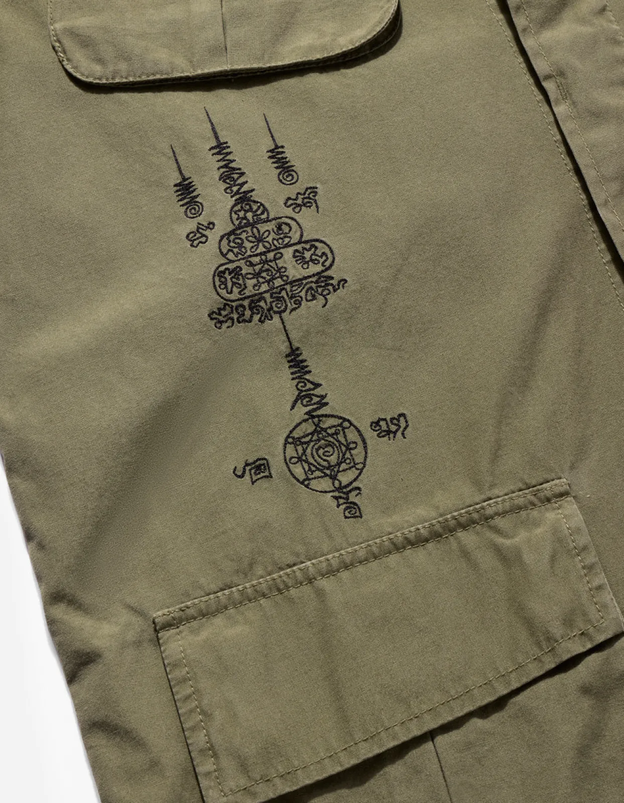 Men Maharishi 4279 Sak Yant Embroidered Jungle Overshirt