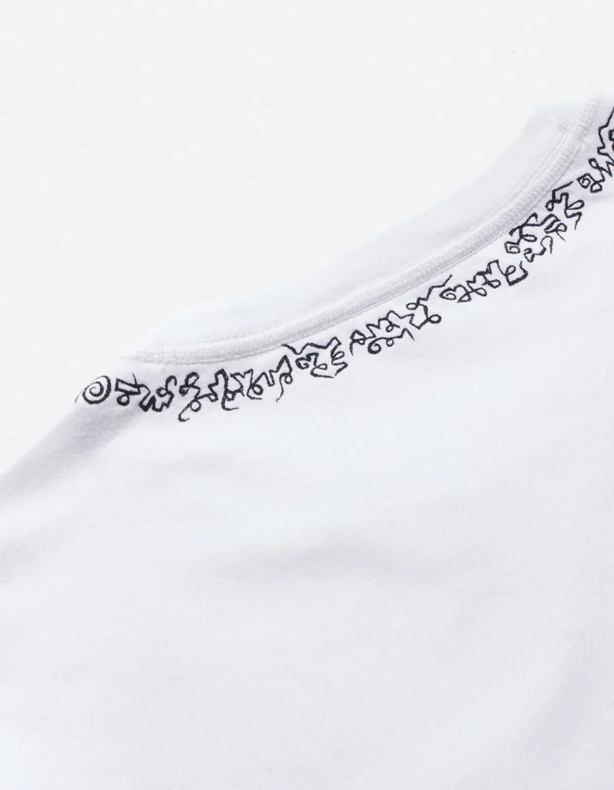 Men Maharishi 4285 Sak Yant Embroidered Organic T-Shirt